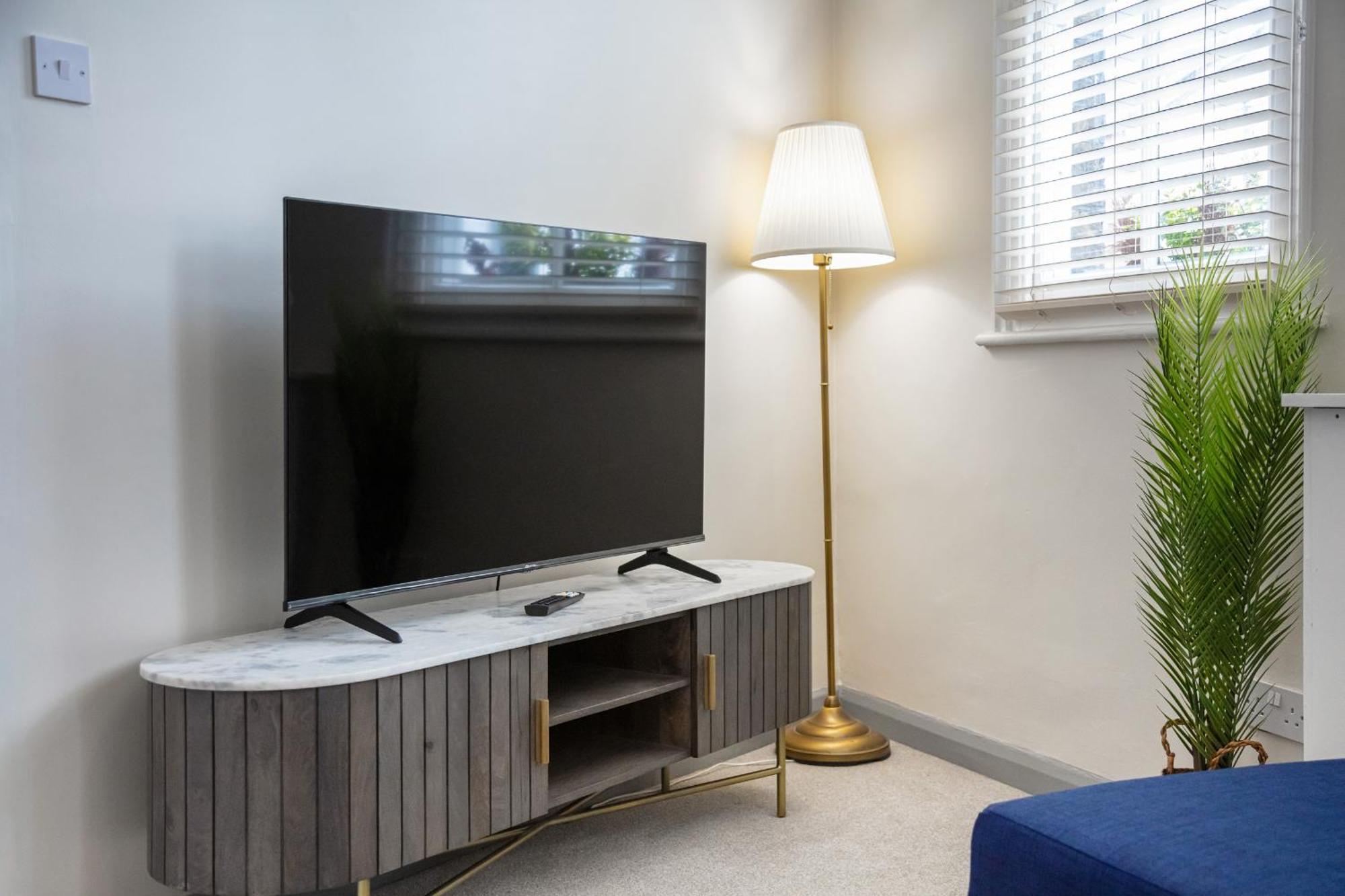 5A - Bright And Airy 2 Bedroom Apartment - Close To Central Londres Exterior foto